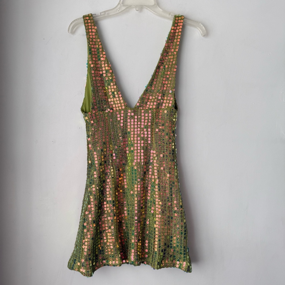 Princess Polly Porscha Green Sequin Shimmer Mini Dress 4 - Picture 7 of 9